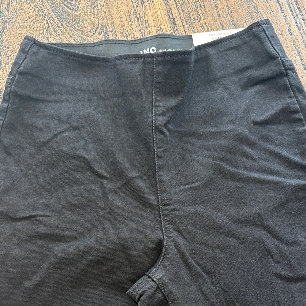 INC International Concepts Black Denim Jeans - Picture 4 of 7